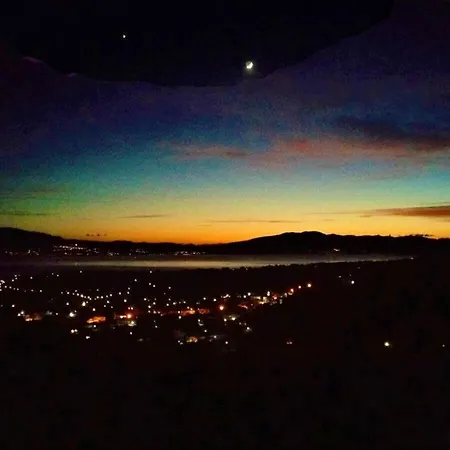 Elegant With Sea View In Villa