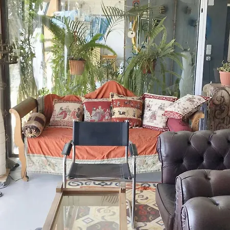 Elegant With Sea View In Villa *