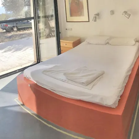 Villa Elegant With Sea View In Politiká